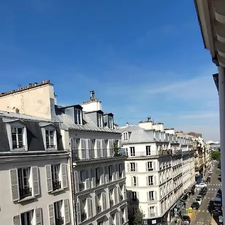 Apartment Charming Nest In Paris-pont Cardinet Paris